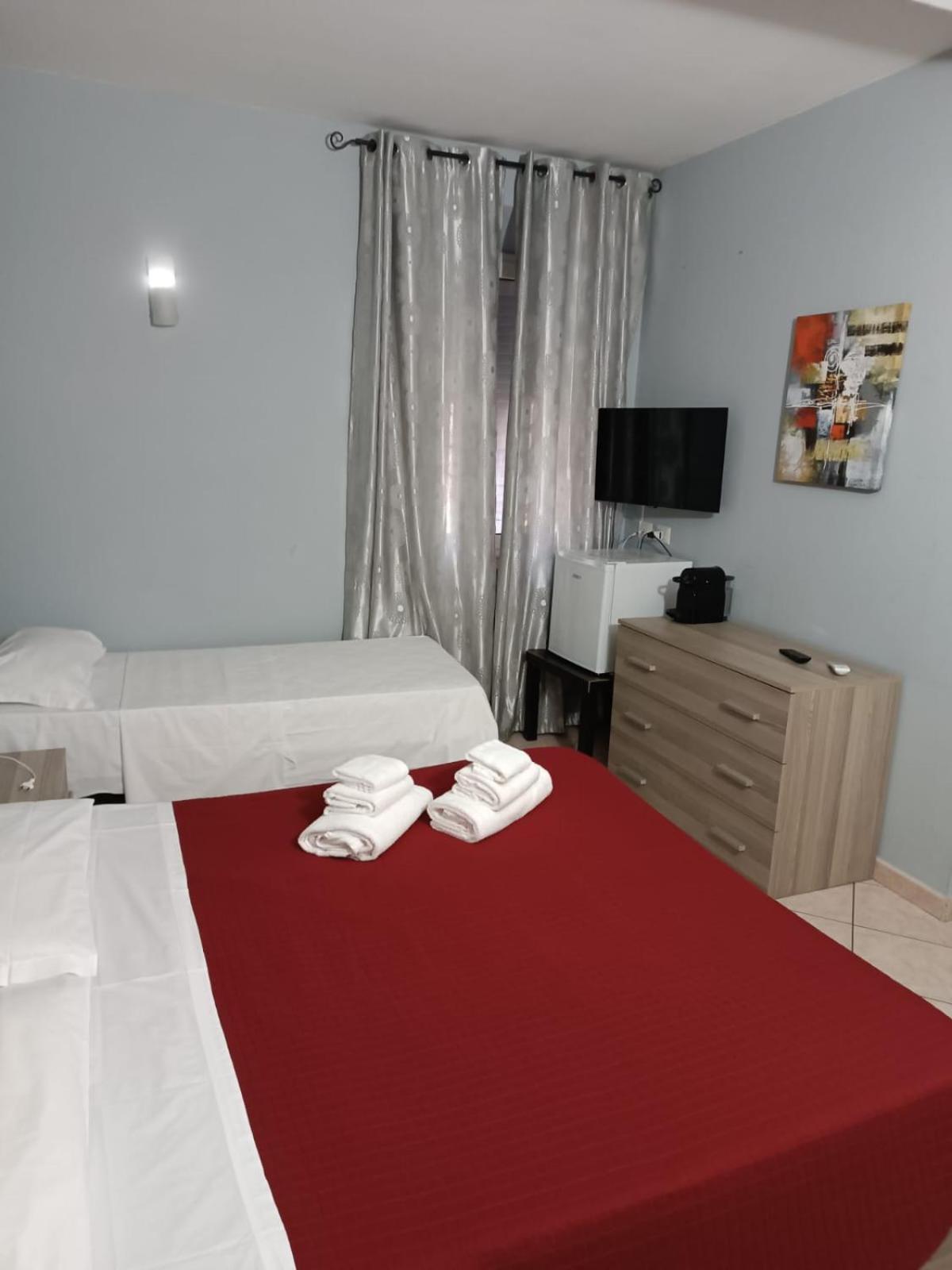 Affitti Only Sleep Bagno Privato Διαμέρισμα Πάρμα Εξωτερικό φωτογραφία
